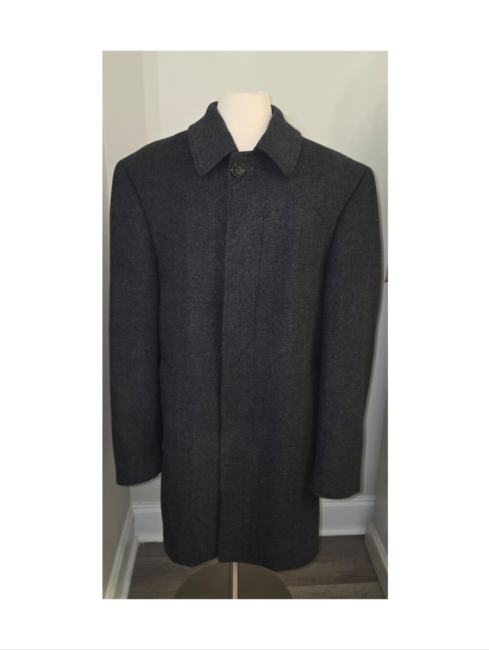 Ralph Lauren Men’s Charcoal Black Herringbone Wool Overcoat 42L Classic Fit